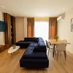 Apartment Infinity