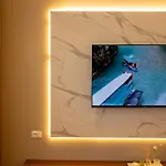 Apartment Infinity