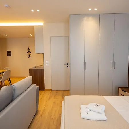 Infinity Apartament Tirana