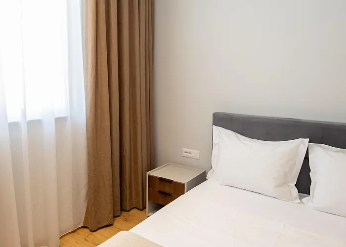 Infinity * Тирана