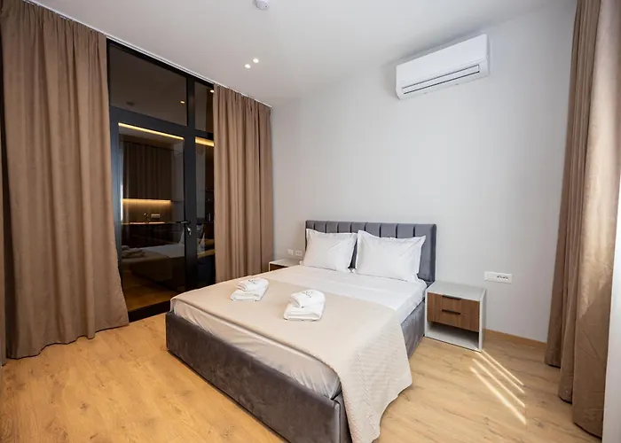 Infinity * Тирана